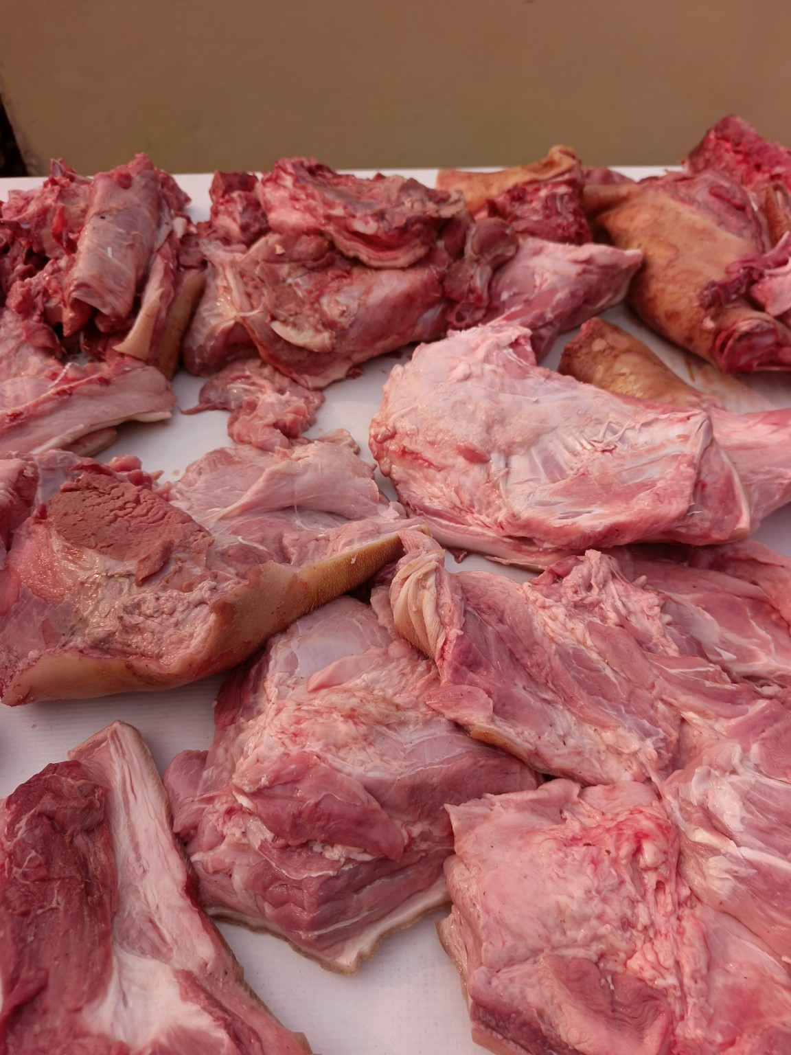 Viande de porc fraîche